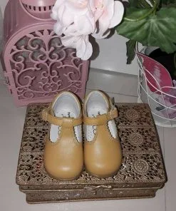 bota bebé piel