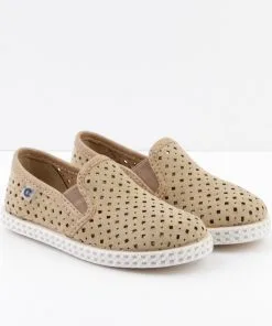 zapatos niño taupe