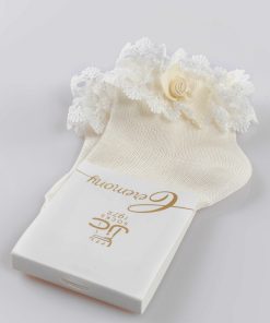 calcetines con puntilla y lazito 8