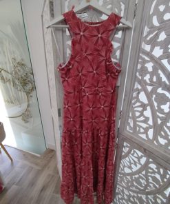 VESTIDO LARGO EN COLOR ROJO CORAL M.RO/CO