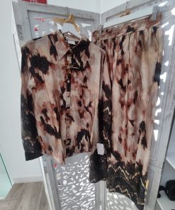 CONJUNTO ESTAMPADO DE PANTALON Y CAMISA M.PLI-03