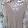 TOP DE HILO BEIGE