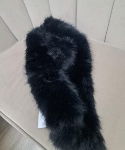 CUELLO DE PELO COLOR NEGRO M.CUELLONE