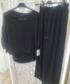 CONJUNTO DE DOS PIEZAS NEGRO M.CON-N