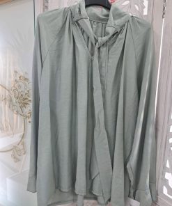 BLUSA COLOR VERDE MANGA LARGA M.LAV