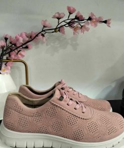 ZAPATILLAS DEPORTIVAS CÓMODAS CON PERFORADOS Y CORDONES ELÁSTICOS M.KDF-113 ROSA