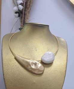 COLLAR ESTILO ASIMÉTRICO M.EST-ASI