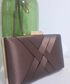 BOLSO DE FIESTA CON TIRAS TRENZADAS MARRÓN CHOCOLATE CON BRILLO M.MC-47