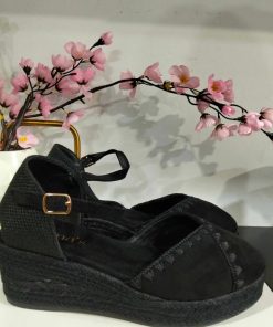 CUÑA DE ESPARTO CON PLATAFORMA Y DETALLE DE YUTE TRENZADO M.6020N NEGRA