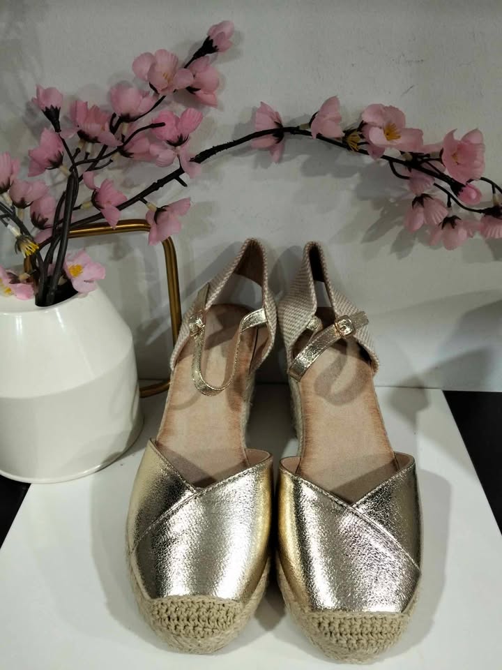 CUÑA DE ESPARTO CON PLATAFORMA Y DETALLE DE YUTE TRENZADO M.JNS-5Q65-42 ORO BRILLO 4 663912444 936006095818259 3119673574952095654 n