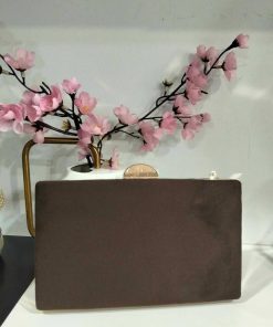 BOLSO DE MANO ELEGANTE EN TONO MARRÓN CHOCOLATE CON ACABADO TIPO GAMUZA M.126-CHOC