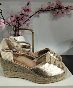 CUÑA DE ESPARTO CON DISEÑO DE ELÁSTICOS FRONTALES M.797-7 ORO