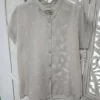 CAMISA CON ESTAMPADO BEIGE M.BEI/1