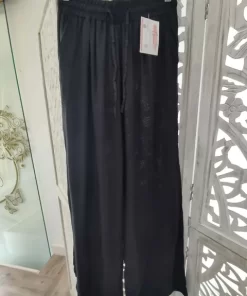 PANTALÓN NEGRO CORTE ANCHO ESTILO PALAZZO M.NEP