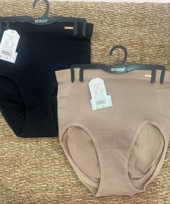 Braga reductora invisible mujer de cintura alta con realce trasero y acabado sin costuras