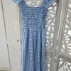 VESTIDO MIDI CON ESTAMPADO VICHY EN TONOS BLANCOS Y CELESTES M.VY-CEL
