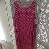 VESTIDO MIDI SIN MANGAS CON ESTAMPADO DE LUNARES M.LU-FUC