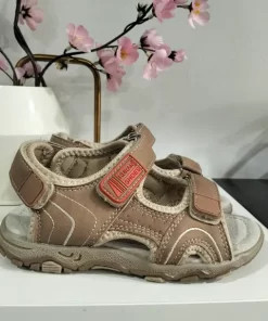 SANDALIA INFANTIL TIPO TREKKING CON DOBLE AJUSTE DE VELCRO M.400123 BEIGE