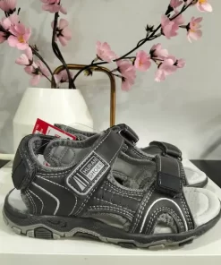 SANDALIA INFANTIL TIPO TREKKING CON DOBLE AJUSTE DE VELCRO M.400123 GRIS