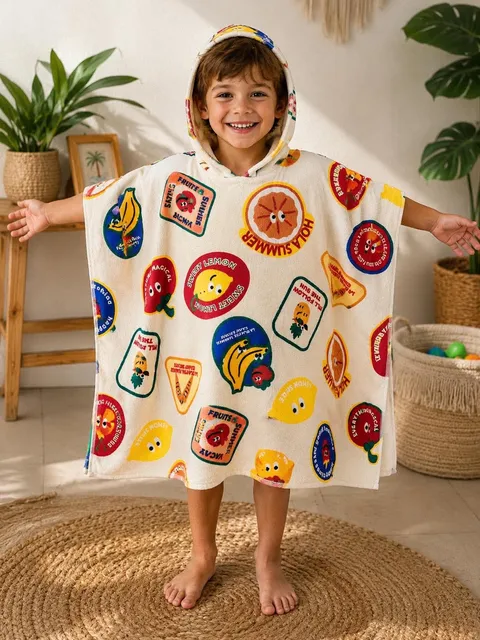 PONCHO TOALLA M. MULTIFRUTAS 1 Poncho toalla infantil amarillo con capucha y estampado de frutas para playa y piscina