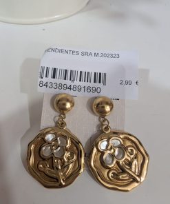 Pendientes flor acero inoxidable redondos con relieve de flores en la superficie
