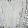 CONJUNTO DE DOS PIEZAS BEIGE M.C/BLANCO