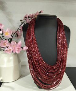 COLLAR ARTESANO CON MÚLTIPLES CUERDAS DE PERLAS BURDEOS M.PR-BUR