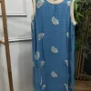 VESTIDO LARGO SIN MANGAS CELESTE CON BORDADOS EN BEIGE M.BOR-CLE