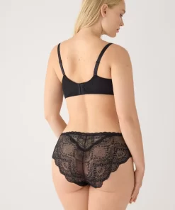 10890 NEGRO 038 5a3534c7 2ae5 4b69 b463 f64b6eb0f7f8