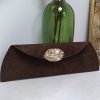BOLSO DE MANO ALARGADO DE ANTE CAFÉ M.ALAR/C
