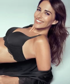 paula echevarria sujetador negro copas lisas con encaje