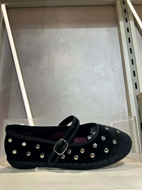 MANOLETINAS ANTE TACHUELAS PLATA M.NK599 NEGRAS 3 825256761 1702977458500094 6215459161882757808 n