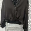 Bomber satinada marrón mujer con puños en mangas y bajo